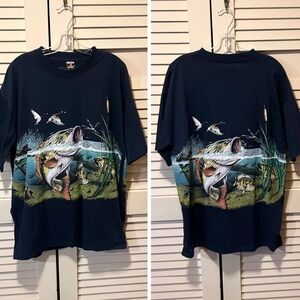 Vintage 1990s Largemouth Bass All Over Print Graphic T-Shirt Men’s XL Navy Blue